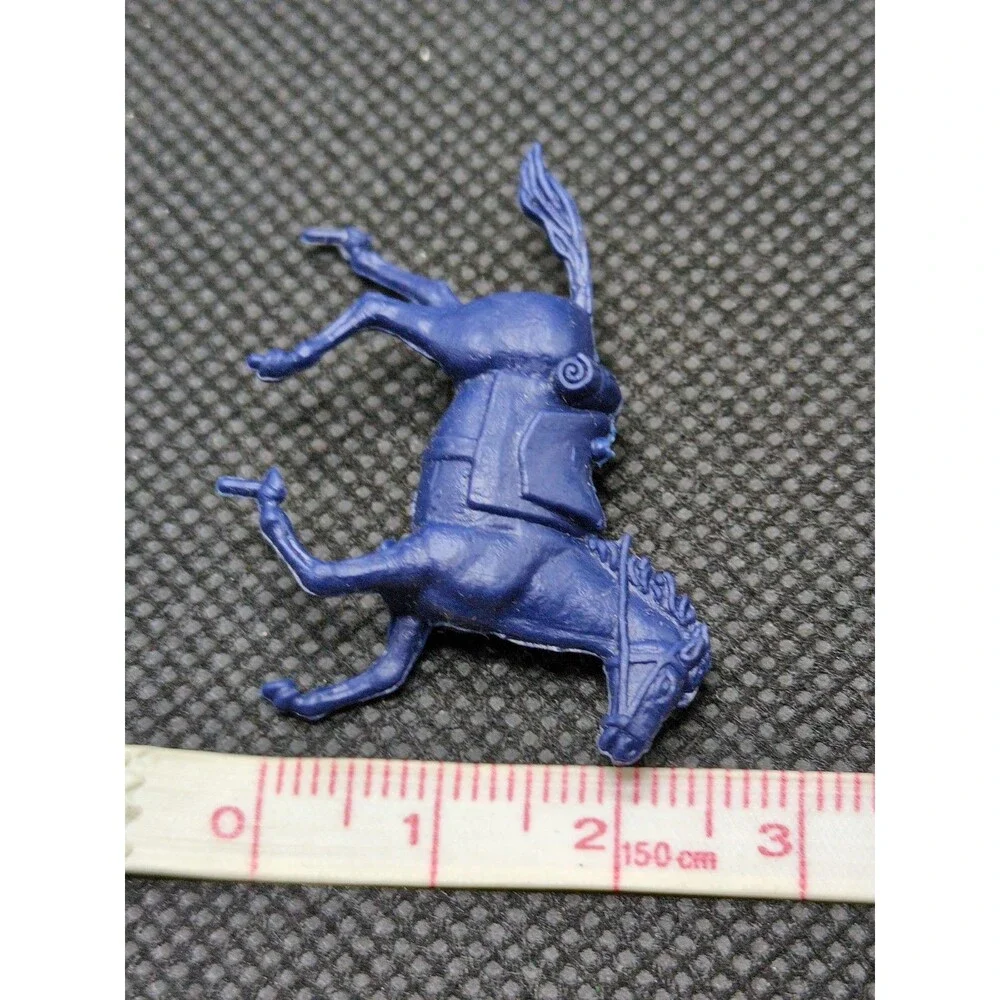 (26) Horse Cavalry Miniatures 1/72 Scale